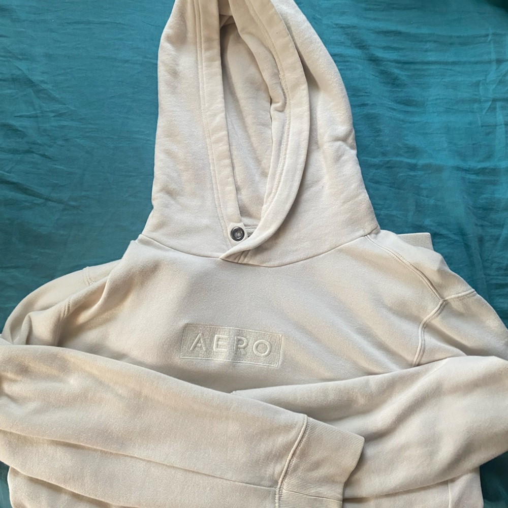 White Aeropostale hoodie